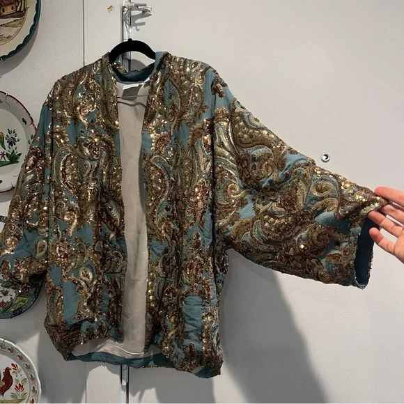 Anthropologie Glittering Gold Sequined Kimono - Picture 4 of 10